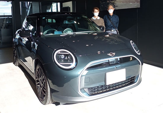 MINI ALL-ELECTRIC クーパー SE