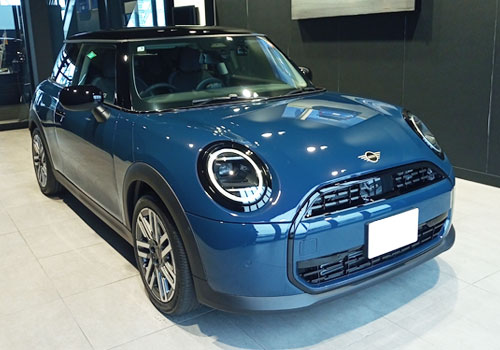 MINI クーパー(3ドア)