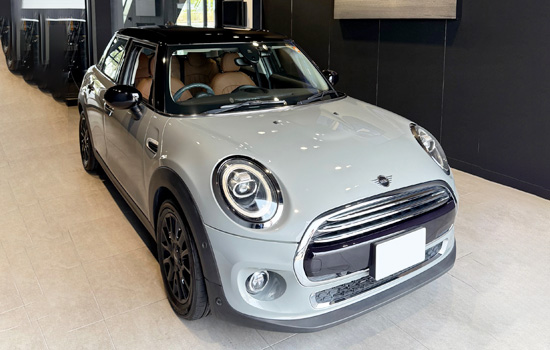MINI クーパー 5 ドア D
