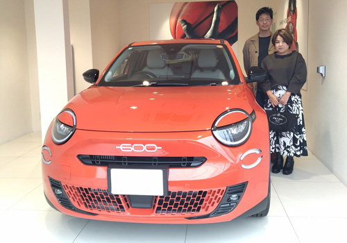 フィアット600 HYBRID La Prima