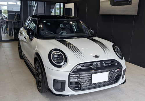 MINI クーパー 5ドア