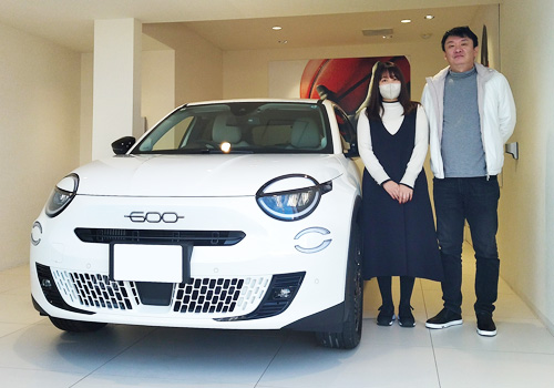 フィアット 600 HYBRID La Prima