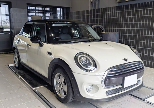 MINI 5 ドア クーパー